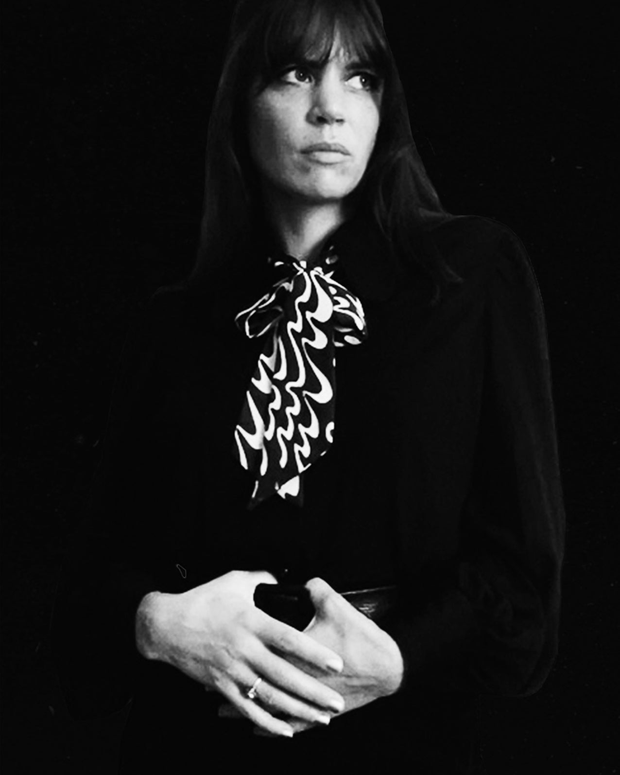 SWAG black silk lavallière scarf